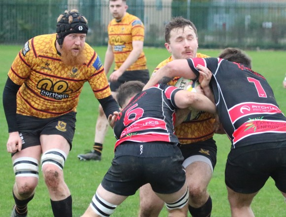 Pythons in game of 2 halves at Hullensians