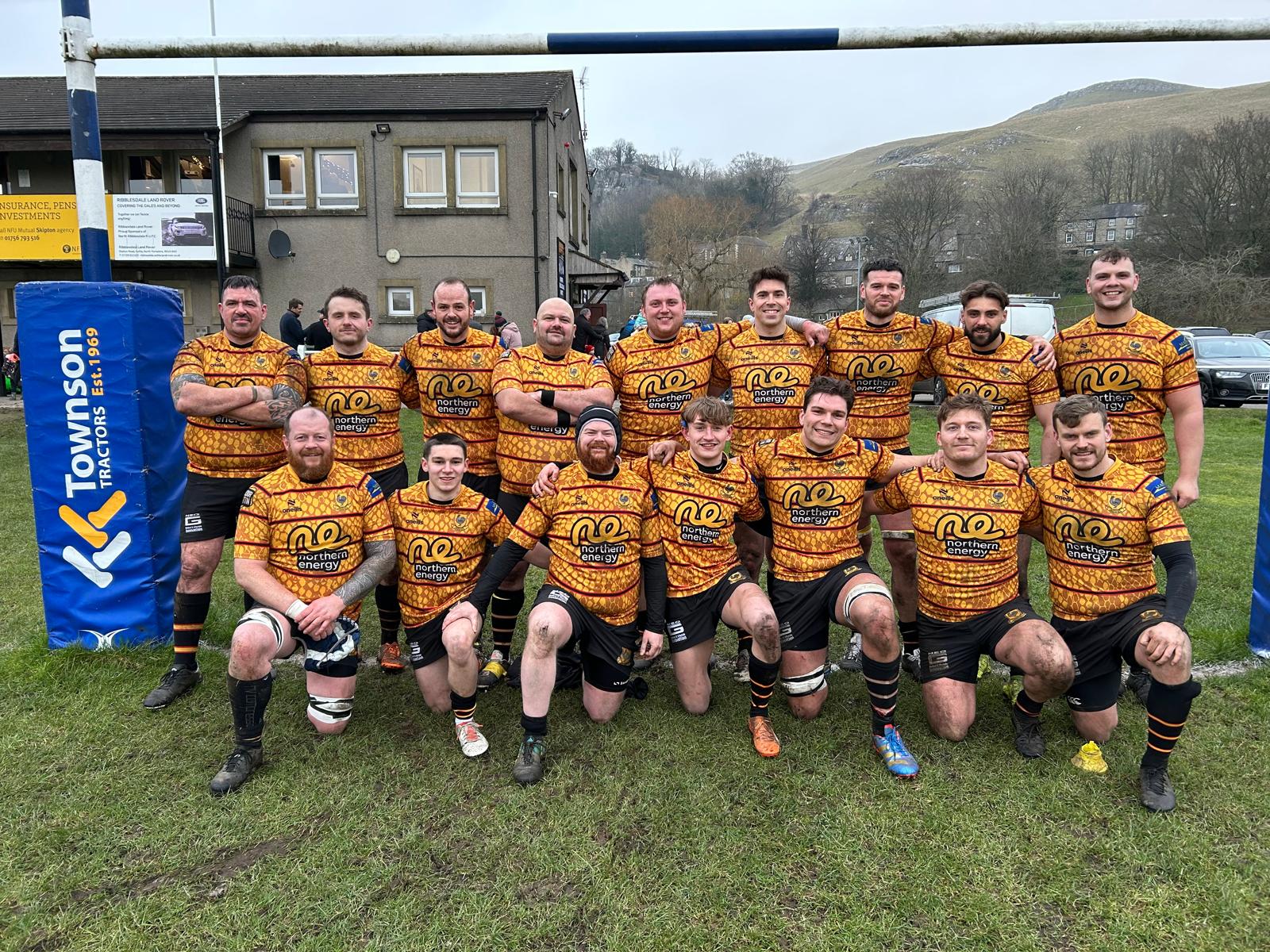 Pythons suffer heavy loss at league leaders